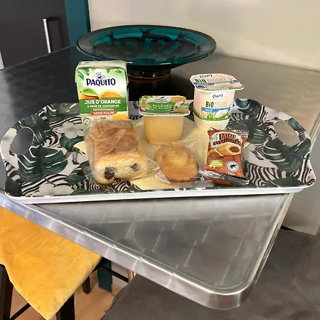 Aux 4 Logis - Le - Petit Dejeuner Offert 1ere Nuit Lejlighedshotel 3*